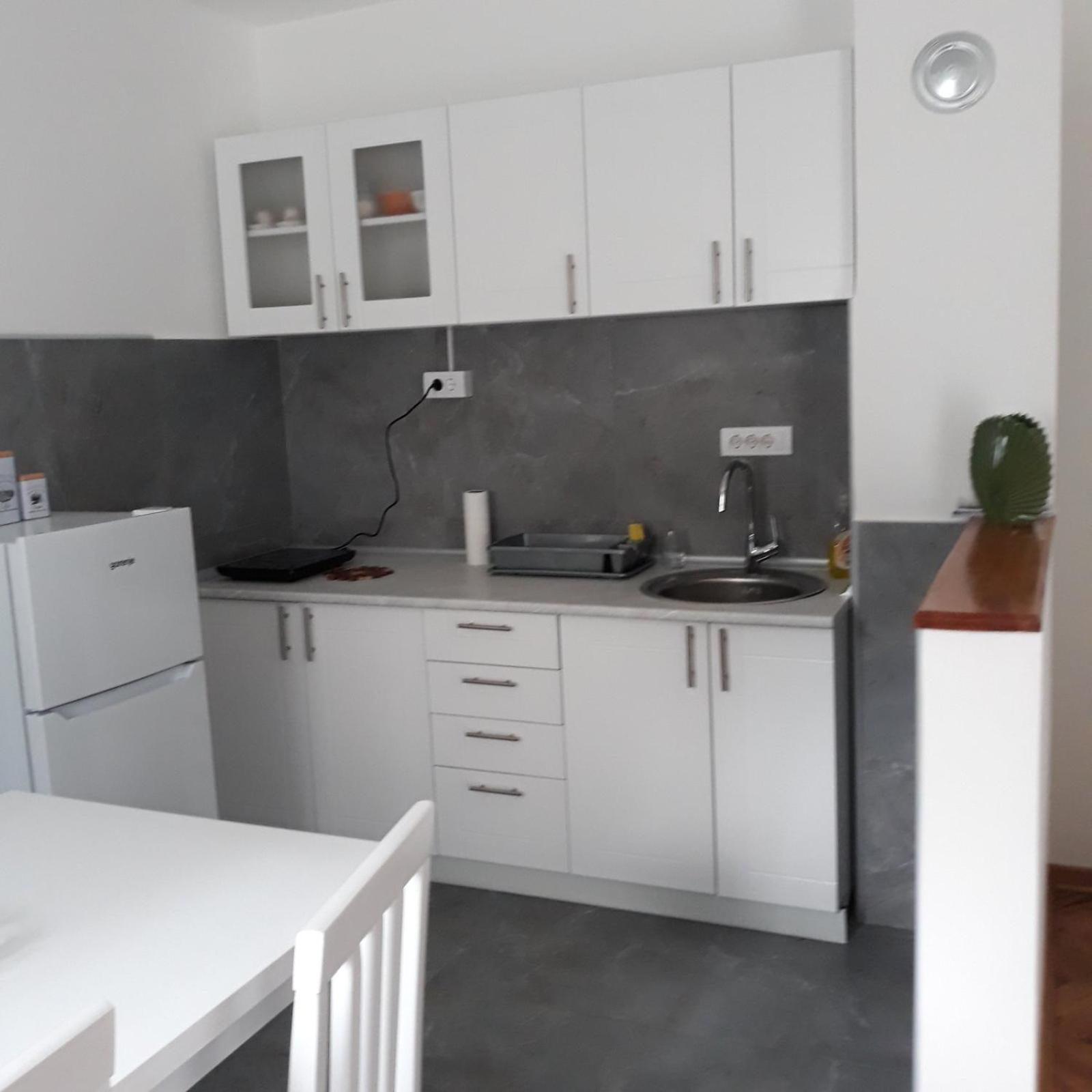 Apartment Holiday Vrnjacka Banja Exterior photo