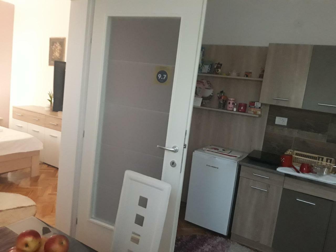 Apartment Holiday Vrnjacka Banja Exterior photo